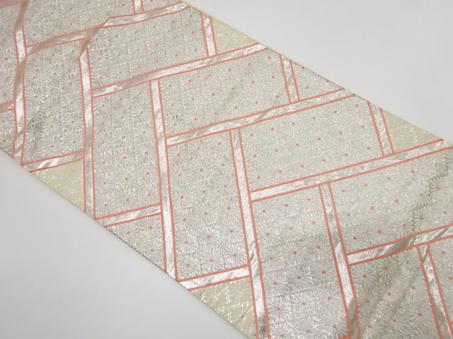 桧垣に花菱模様織り出し　袋帯